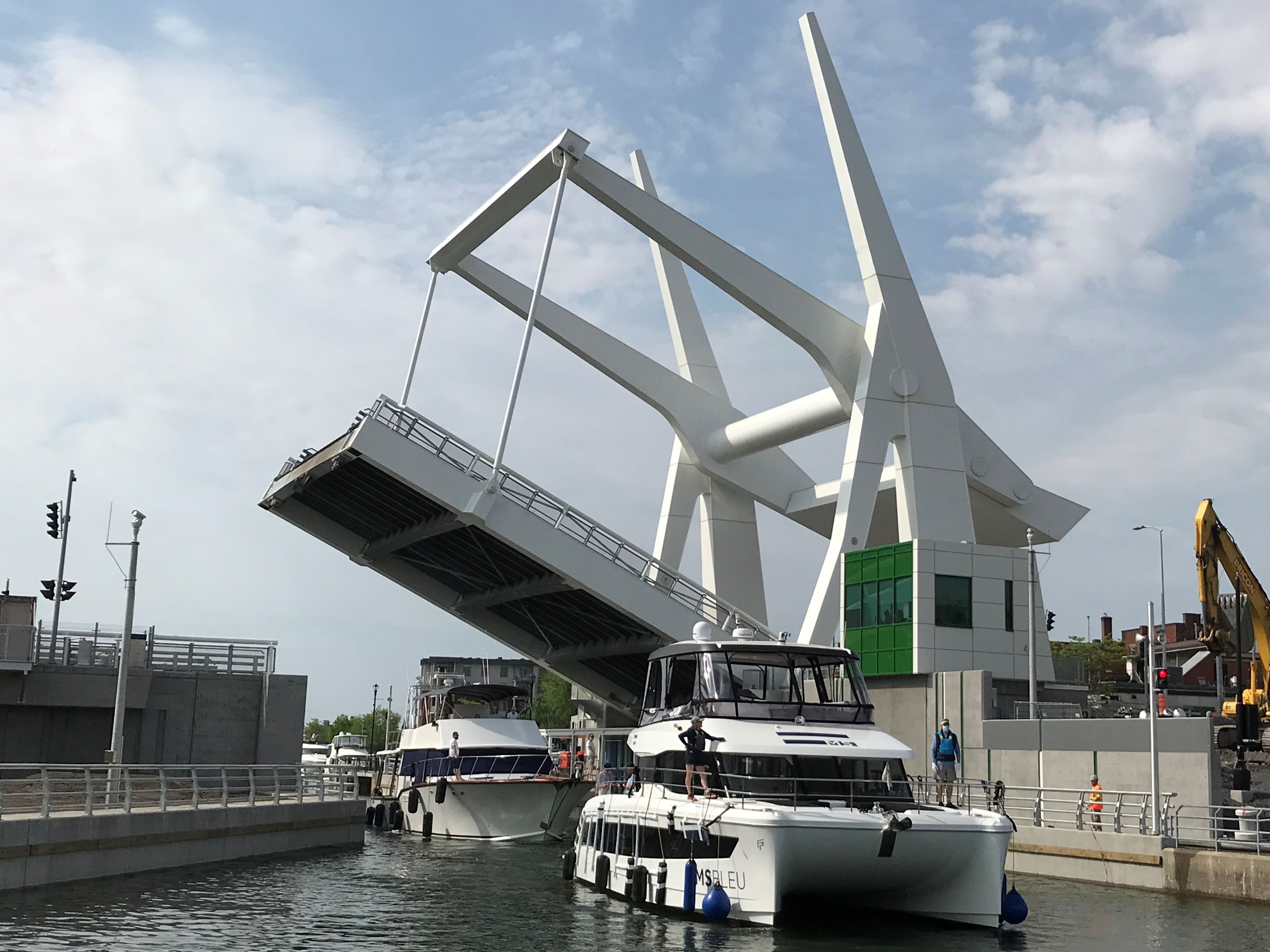 Mai 2021 – Pont mobile lors de l’ouverture du canal de Chambly pour la saison 2021